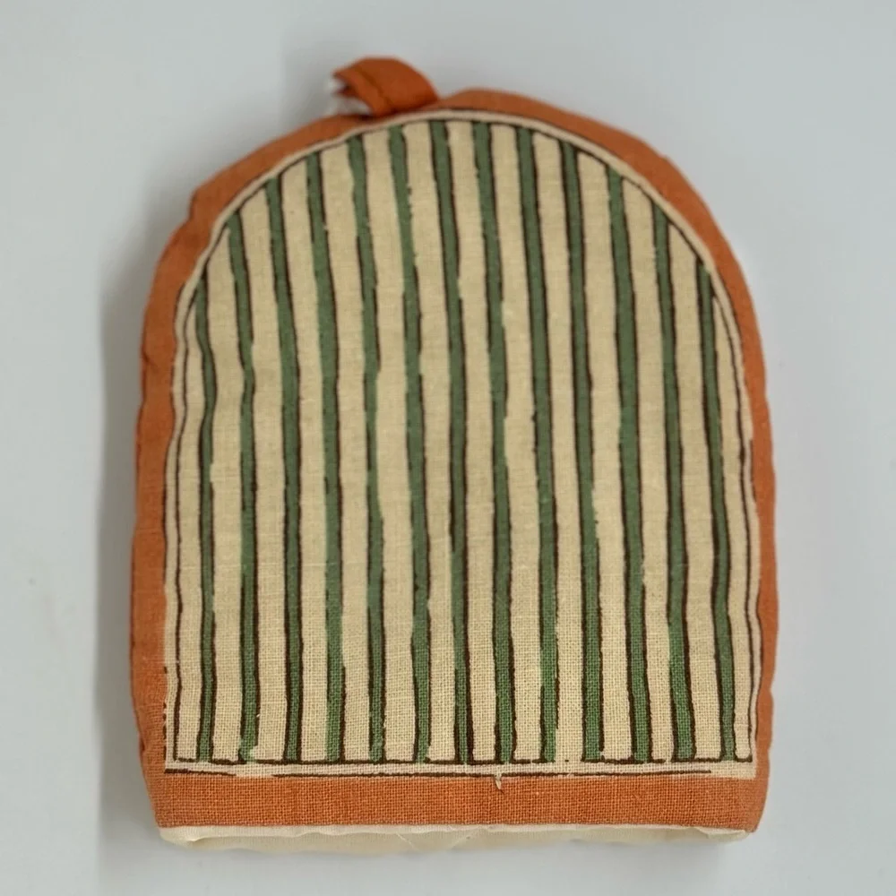 Vintage Egg Cosy Cottagecore
